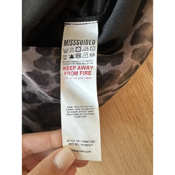 Missguided Women Leopard Puff Sleeve Lace Up Milkmaid Playsuit Size Us 2 2620 - Picture 8 of 8